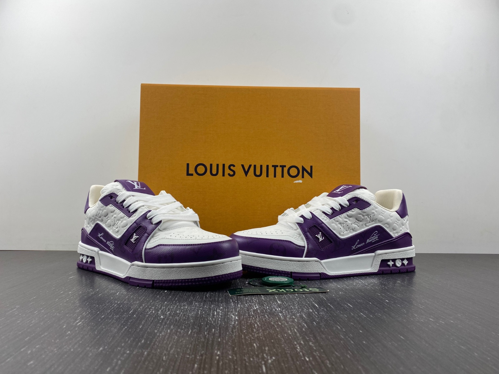lvt sneakers