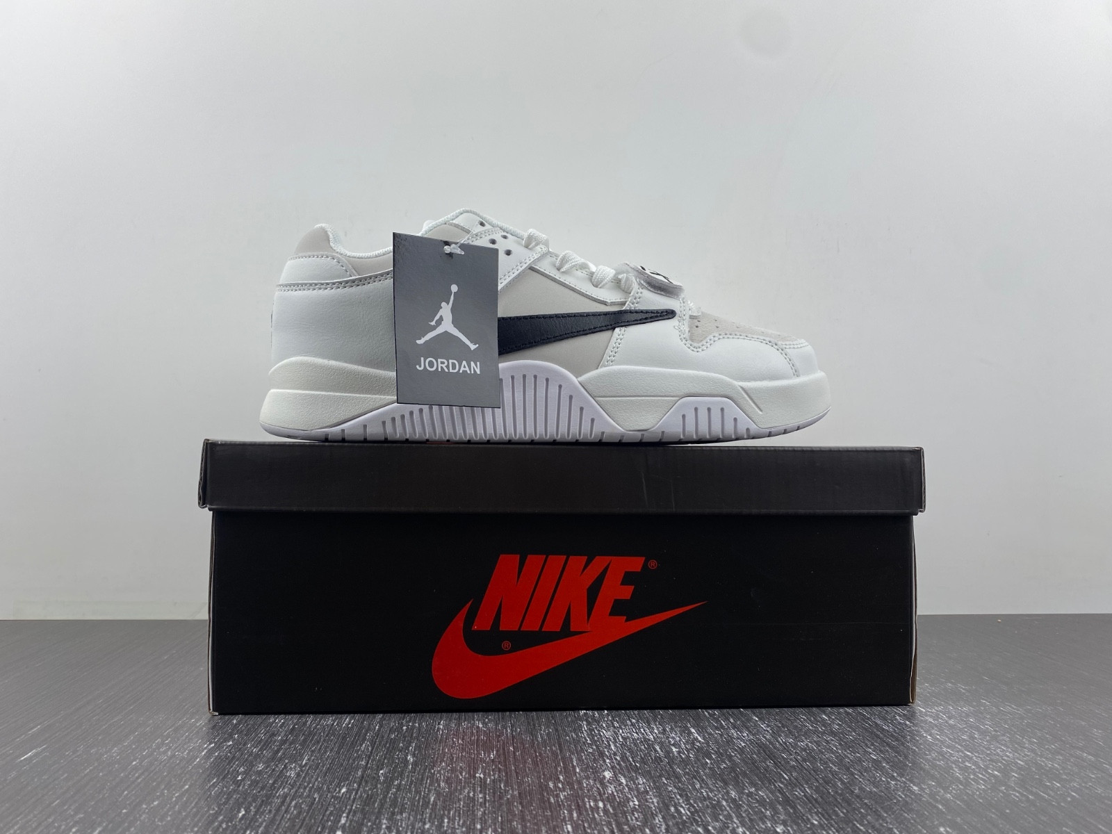 travis scott x jordan cut the check