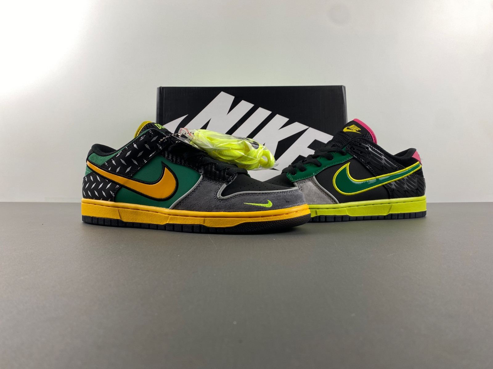 Nike Dunk Low 