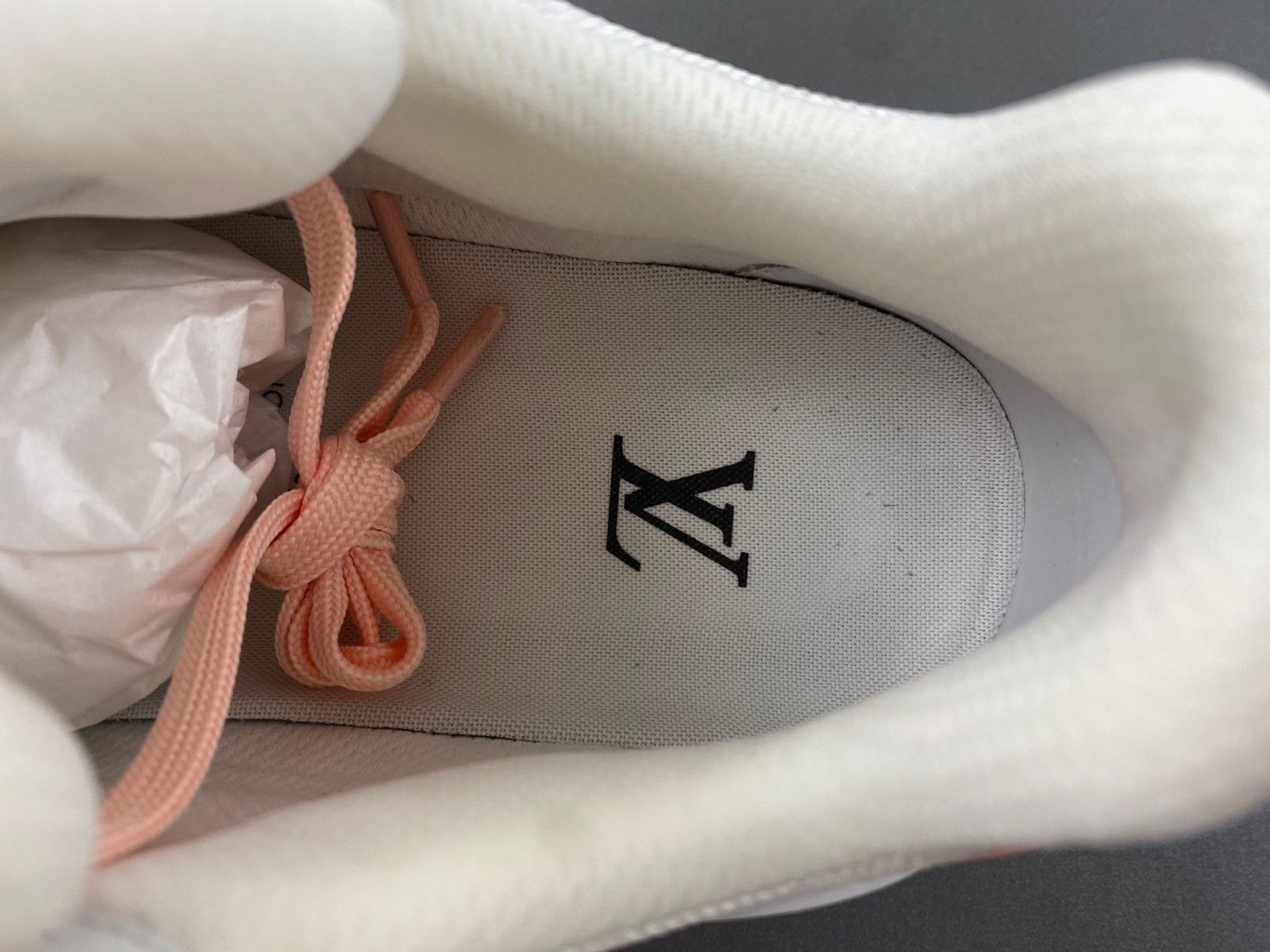 lvt sneakers