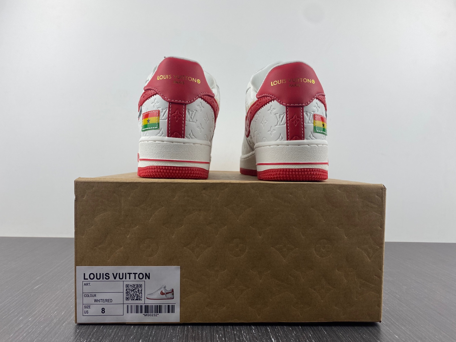 lvt x nike air force1