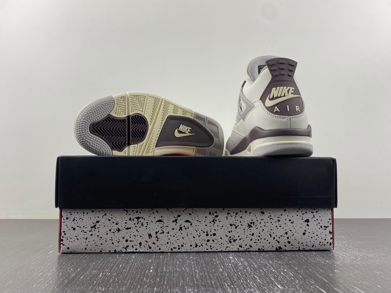 a ma maniere x air jordan 4 wmns "phantom" fz4810-001