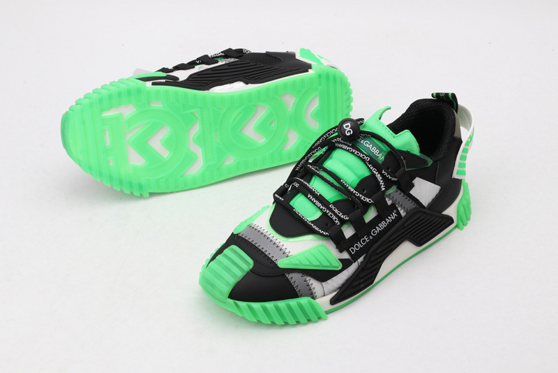 dg sneaker