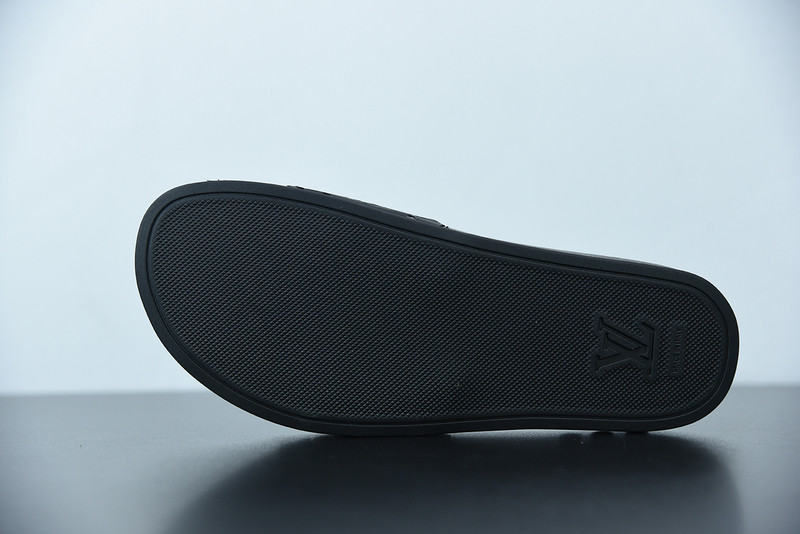 lvt sandals