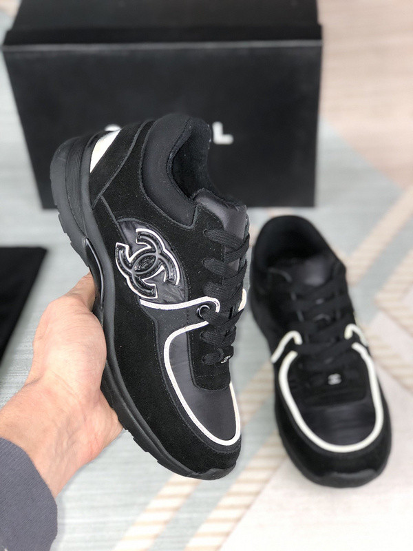 Ch*el sneaker