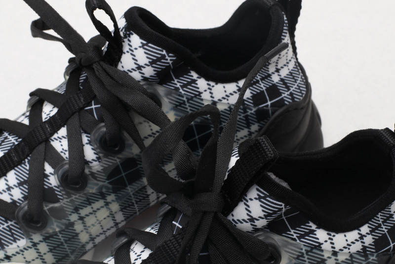 dio* d-connect sneaker