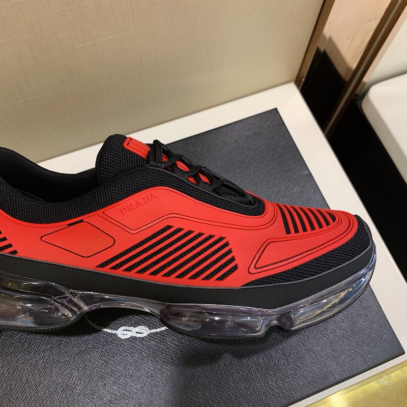 pr sneaker