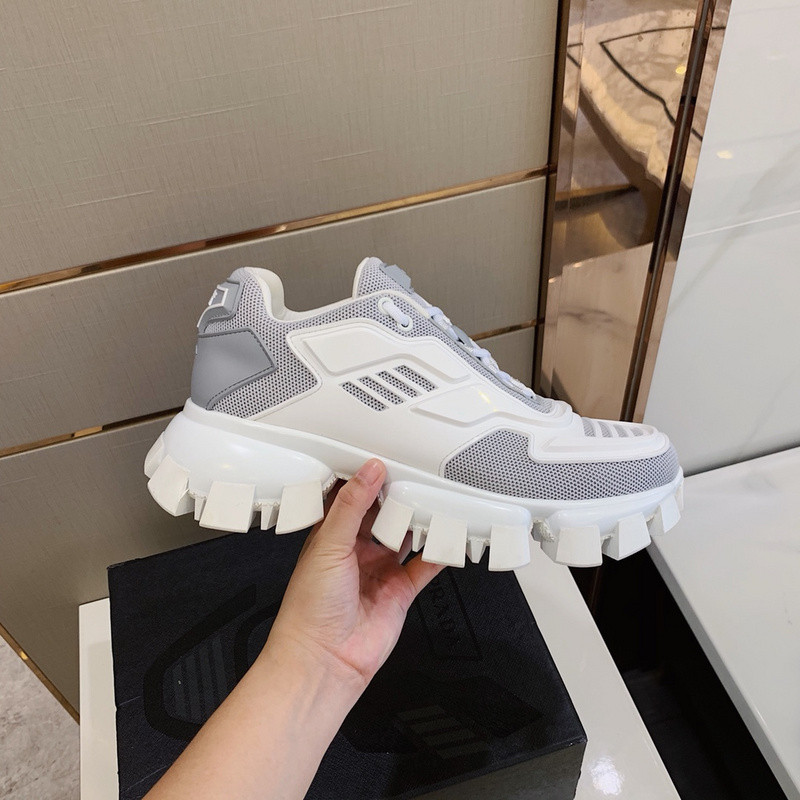 pr sneaker