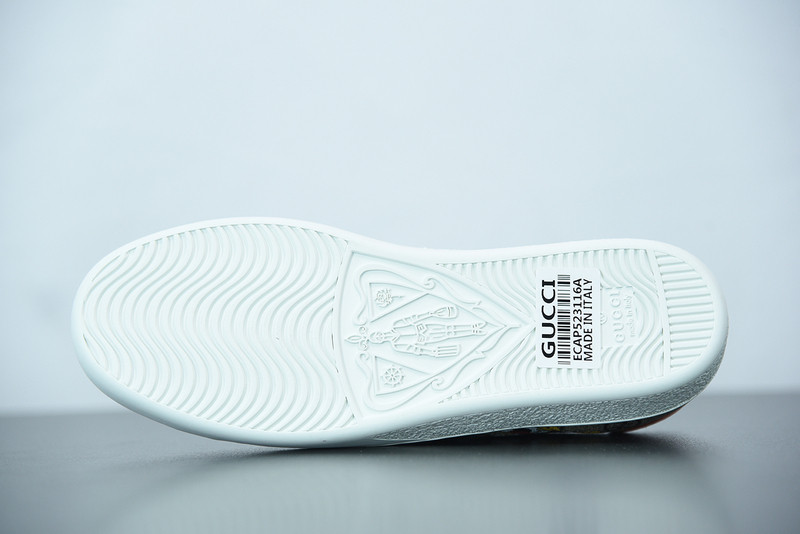 g*u*i sneaker
