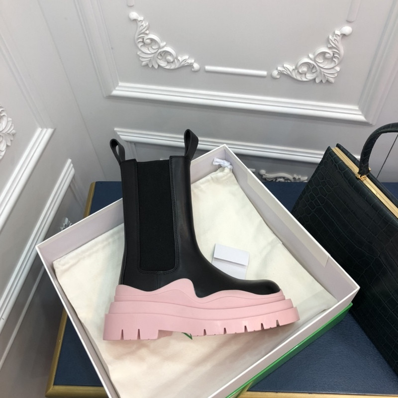 Bo*te*ga ve*ne*ta sneaker