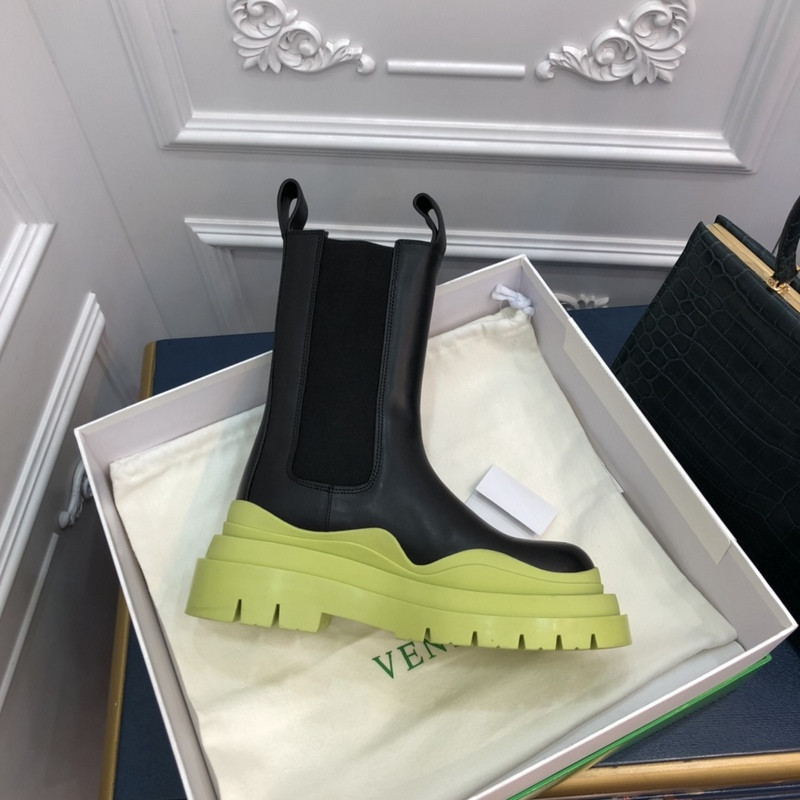 Bo*te*ga ve*ne*ta sneaker