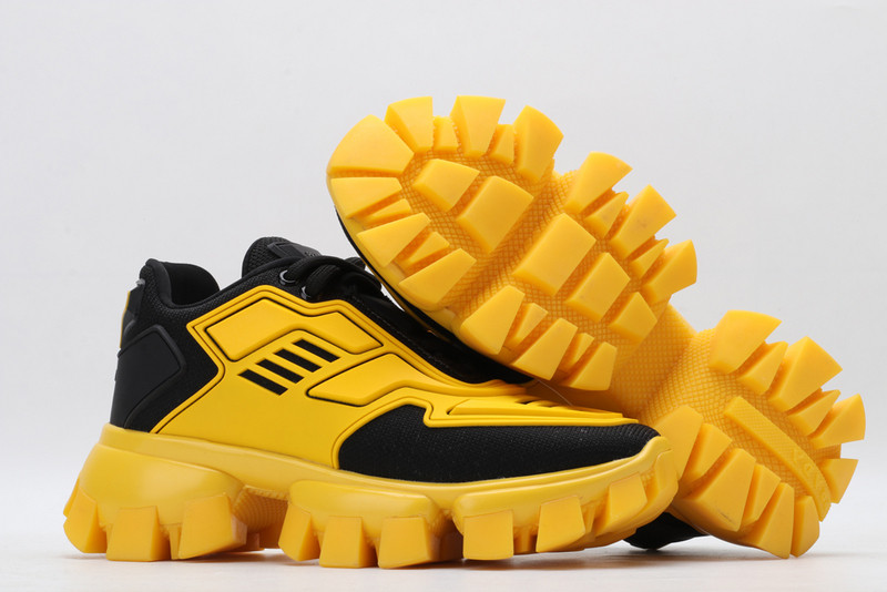 pr sneaker