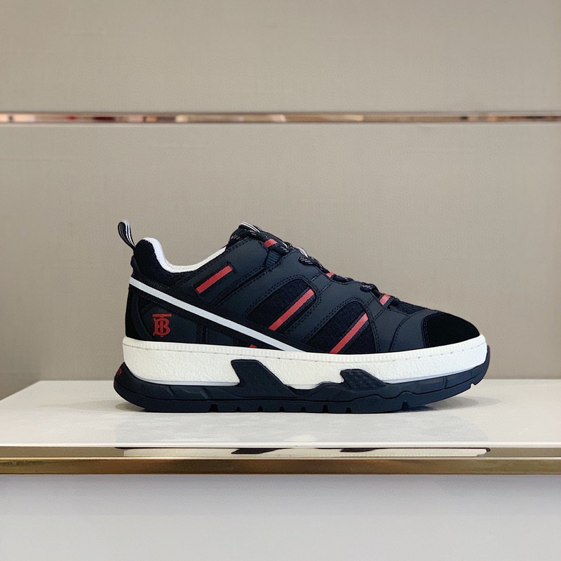 B**rry sneaker