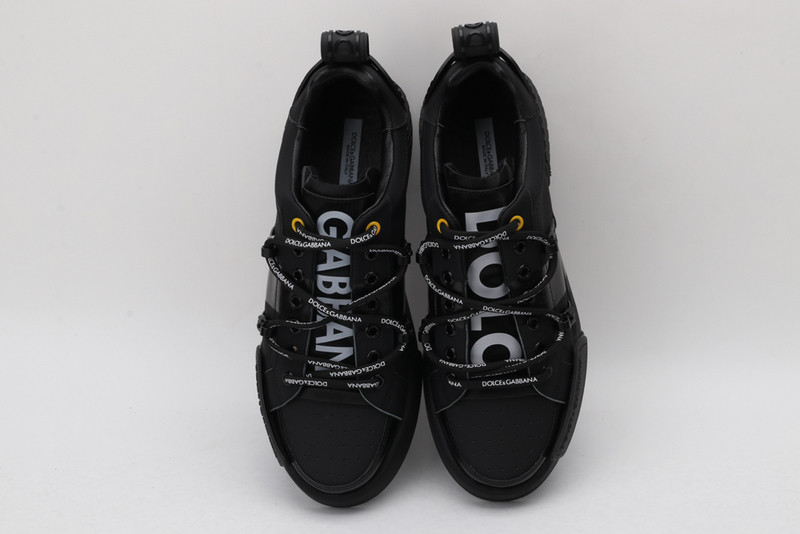 dg sneaker