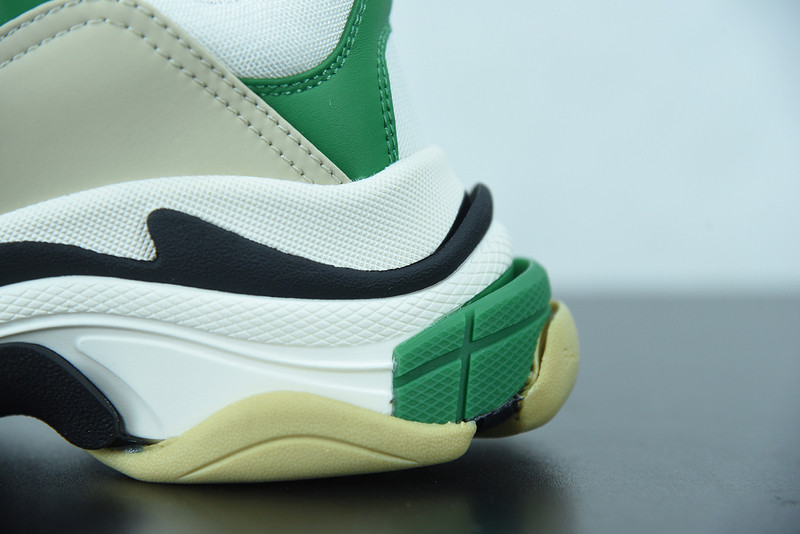 bc triple s trainer