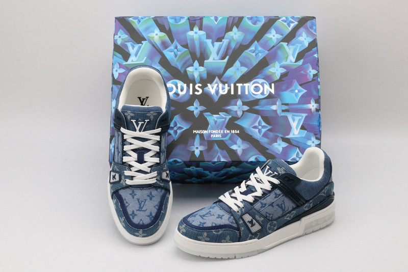 lvt sneakers