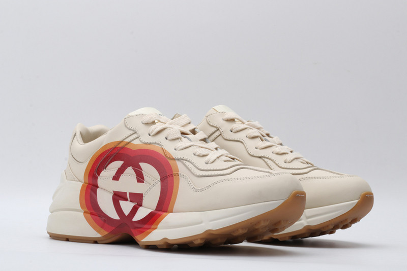 g*u*i rhyton sneaker