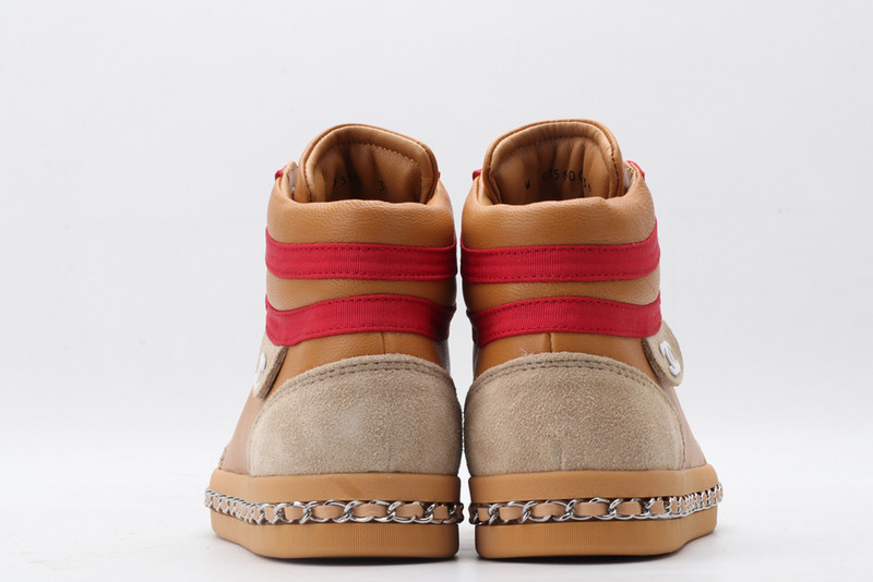 Ch*el sneaker