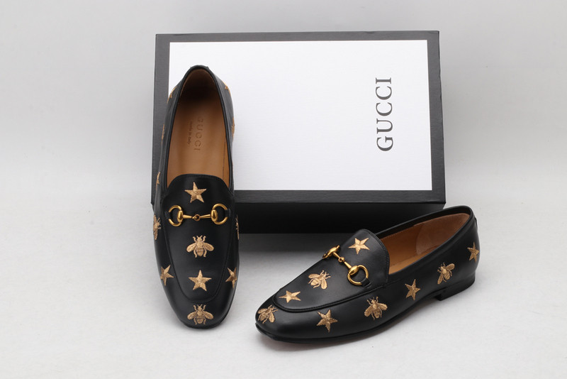 g*u*i sandals