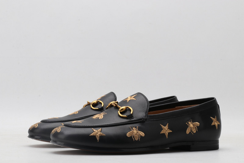 g*u*i sandals