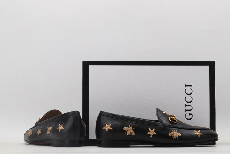 g*u*i sandals