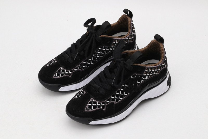 Ch*el sneaker