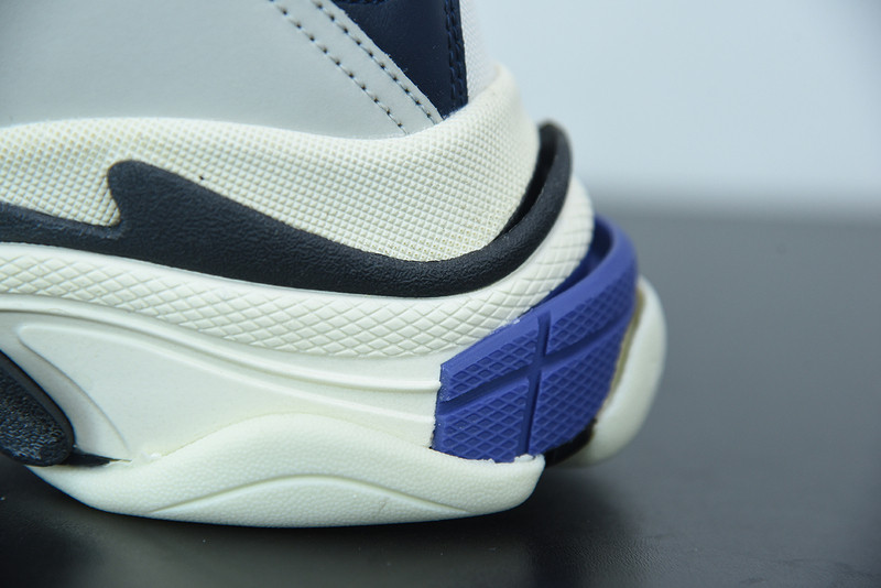 bc triple s trainer