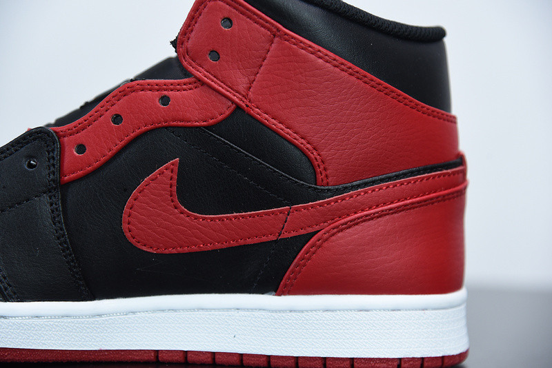 air jordan 1 mid 