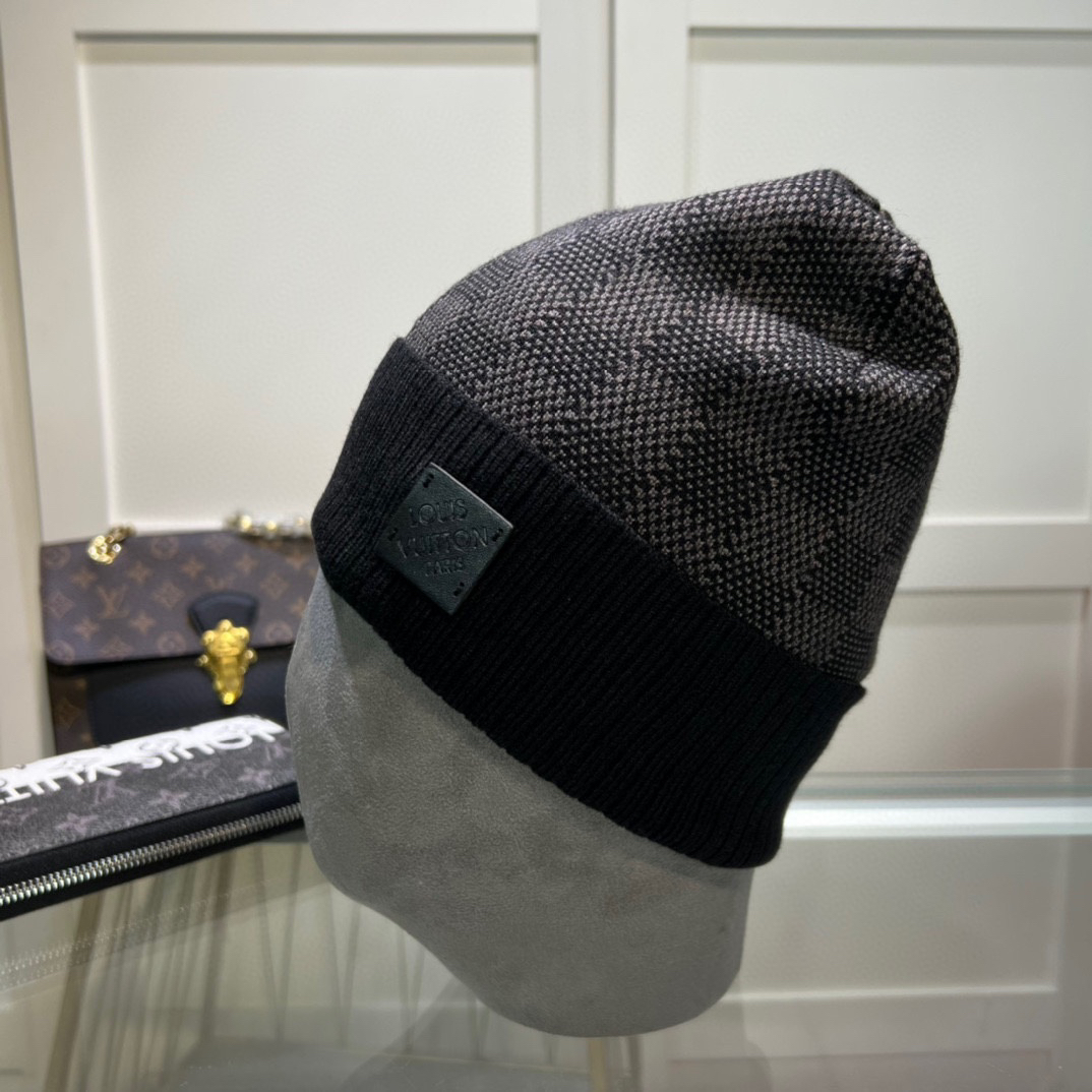 lvt Hat