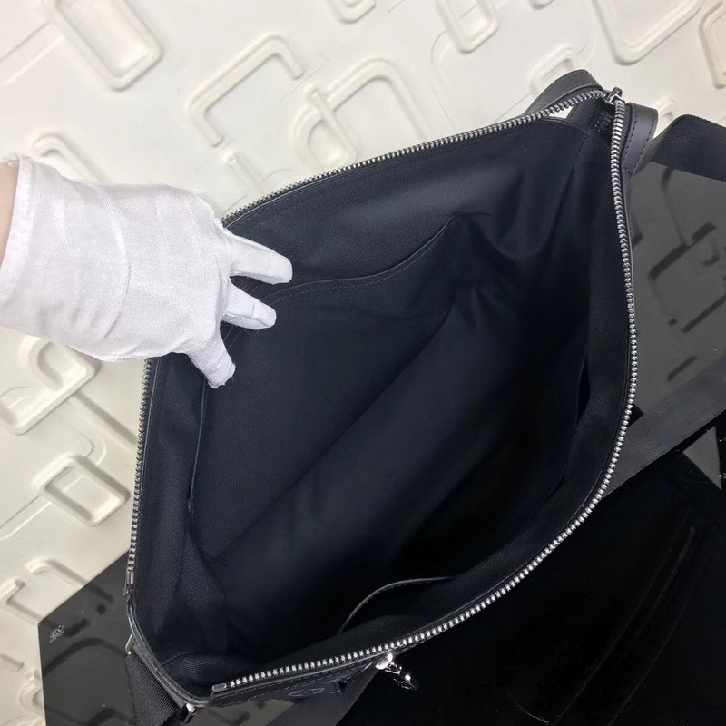 LVT PURSE