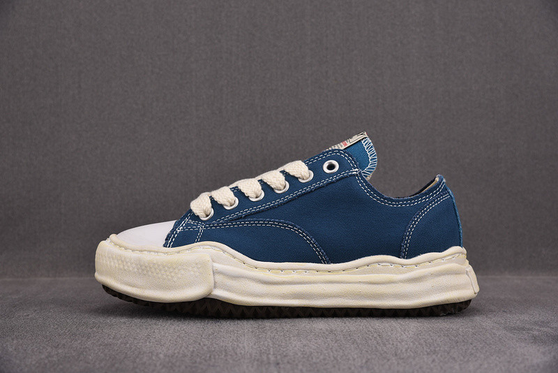 Ma*s*n mihara yasuhiro sneaker
