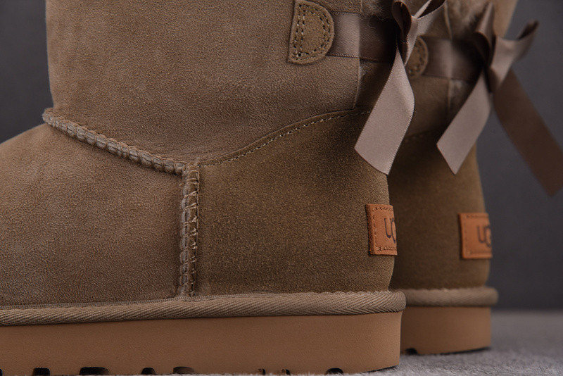 UGG