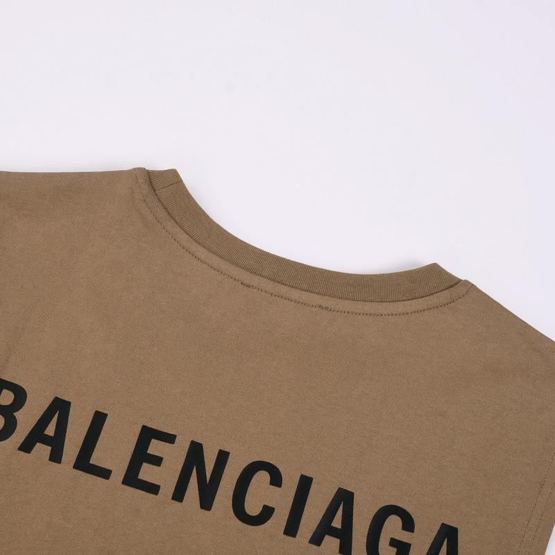 Ba*len*cia*ga clothes