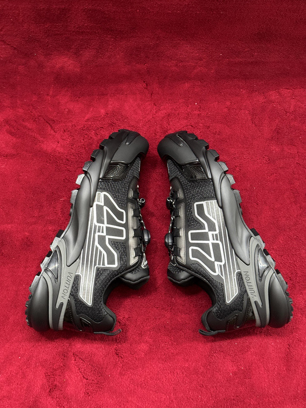 LVT SNEAKERS