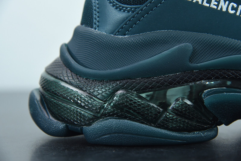 bc triple s trainer