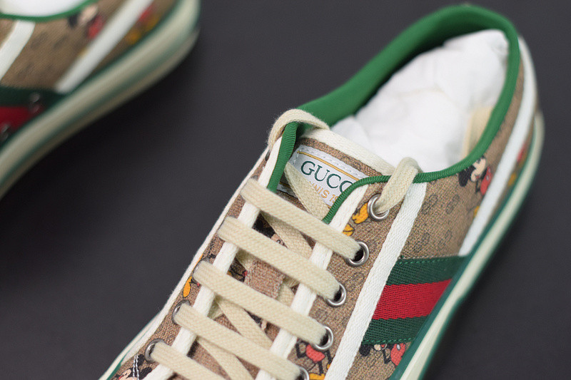 g*u*i ace embroidered low-top sneaker