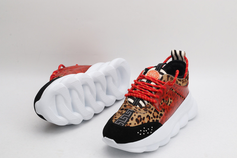 vs sneakers
