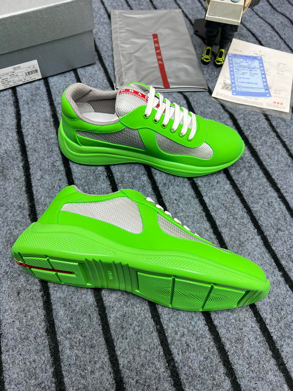 pr sneaker