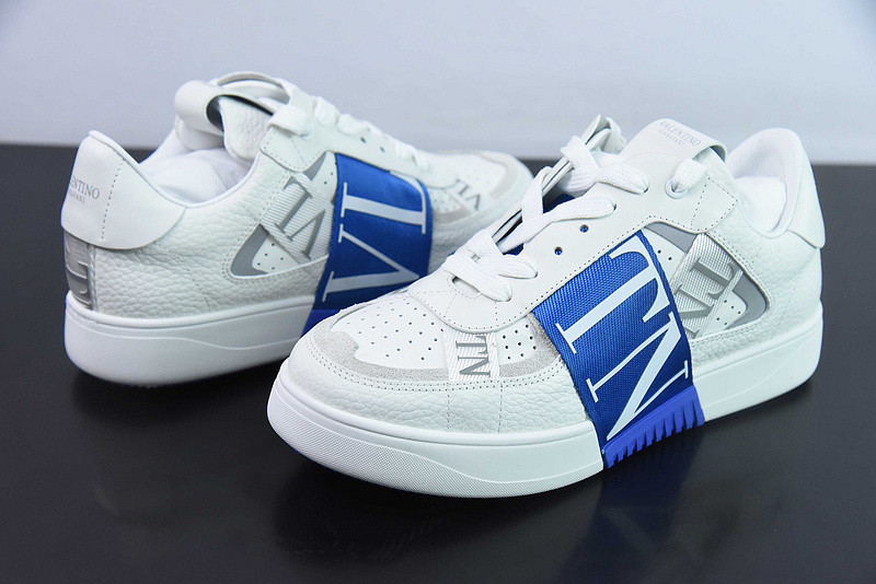 valentino sneaker