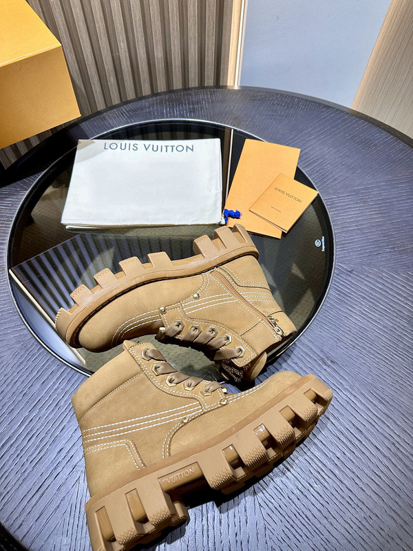 LVT BOOTS