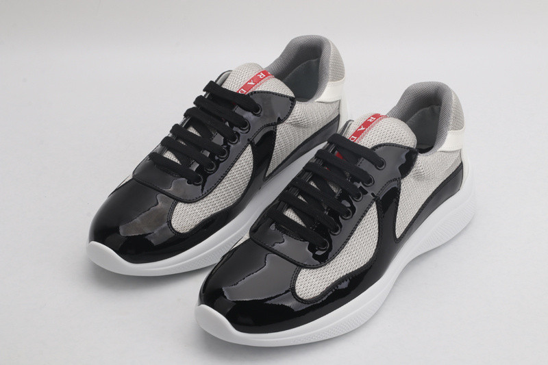 pr sneaker