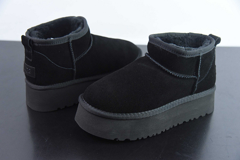 UGG