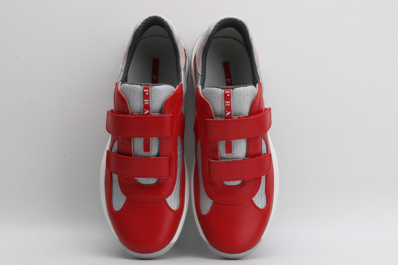 pr sneaker