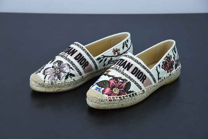 dio* sneaker