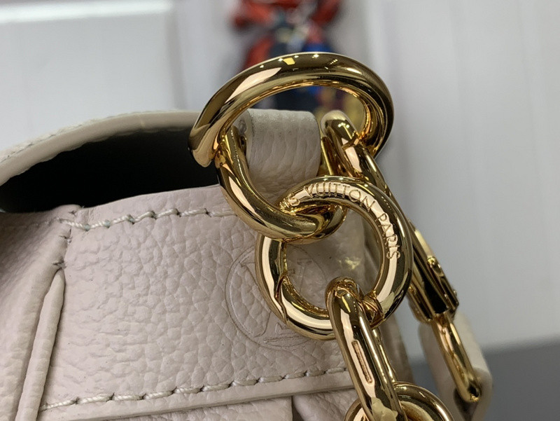 LVT PURSE