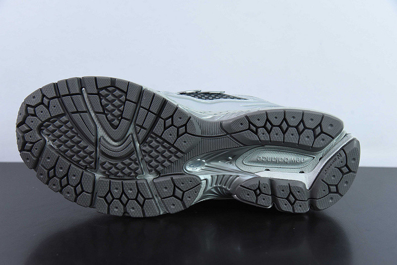new balance sneaker