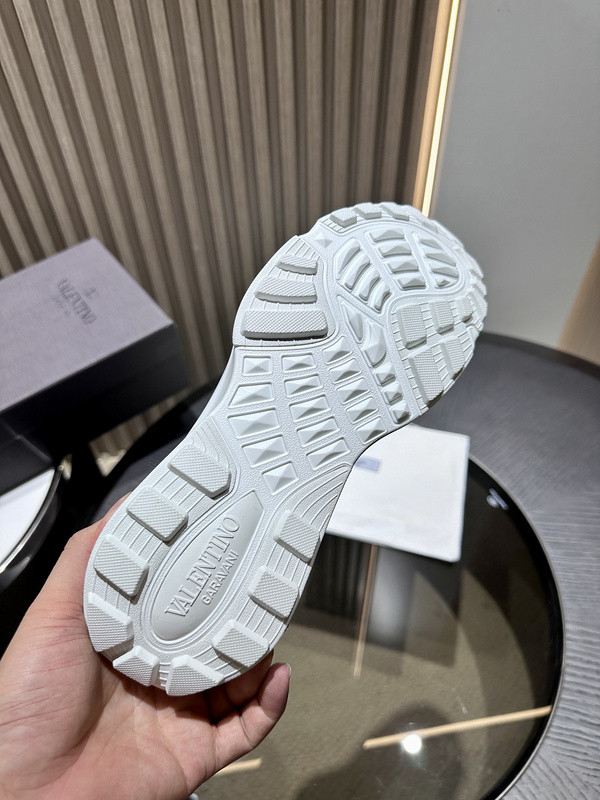 valentino sneaker