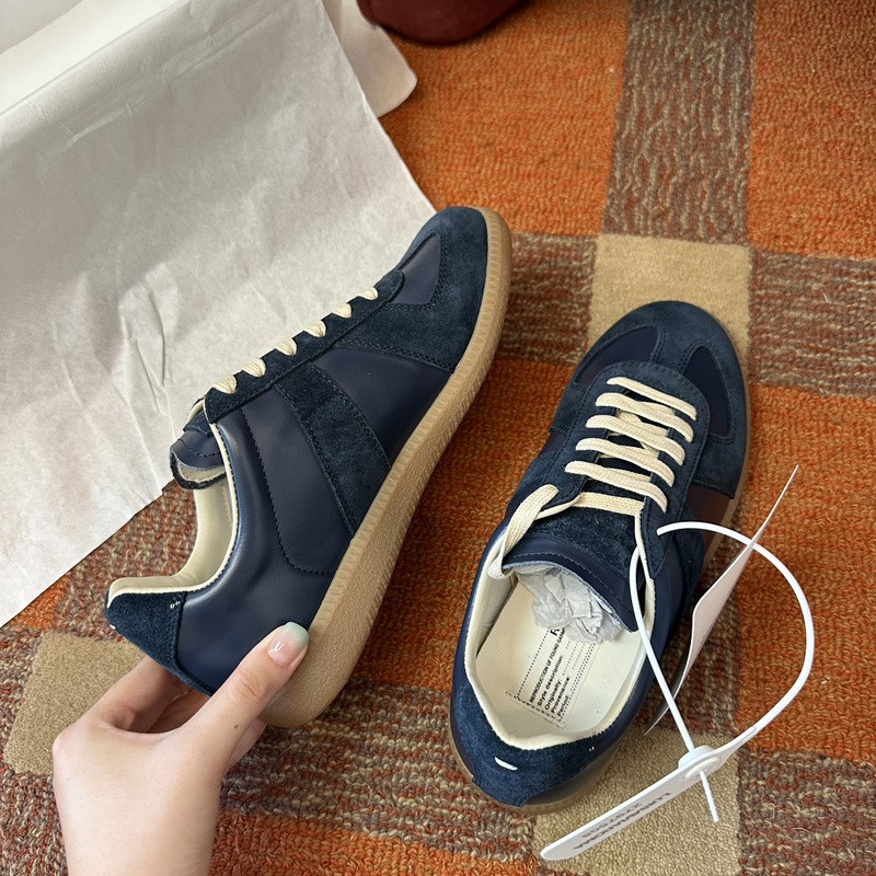 ma*s*n Ma*i*la sneaker