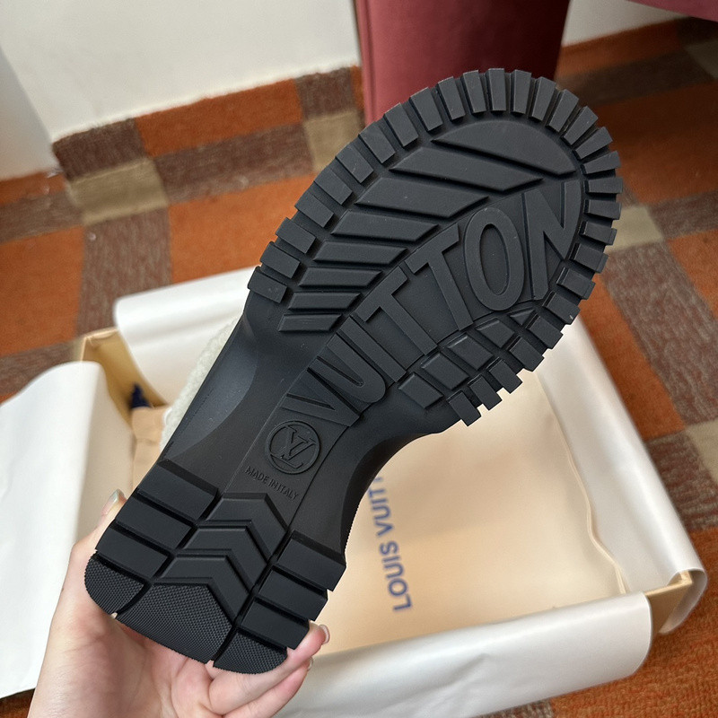 LVT BOOTS