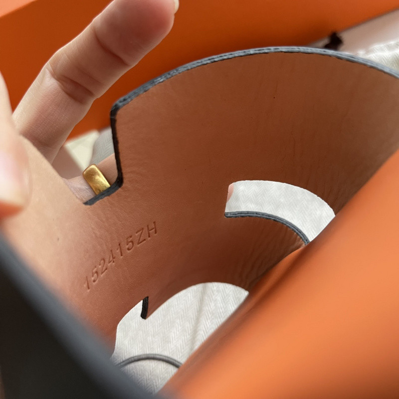 HERMES SLIDE